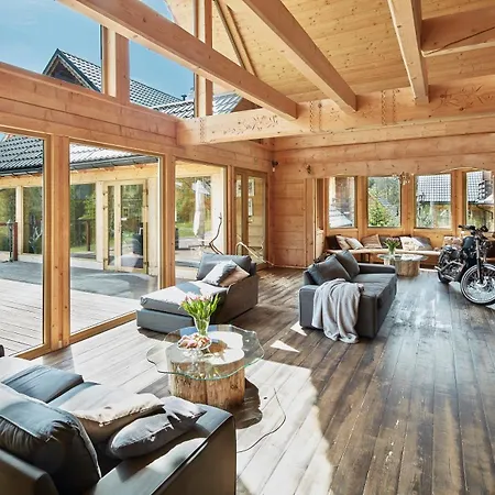 Отель No Name Hotel&spa 4*