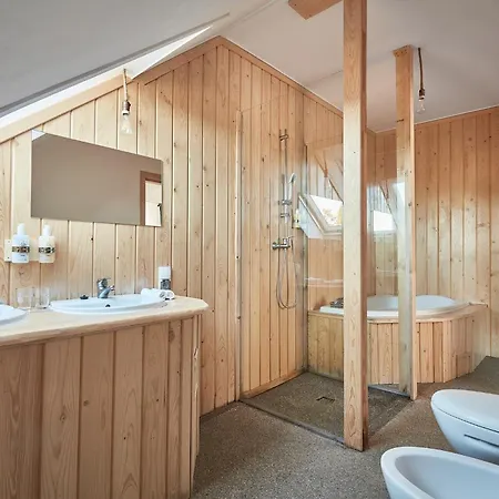 No Name Hotel&spa Отель Лапше-Нижне