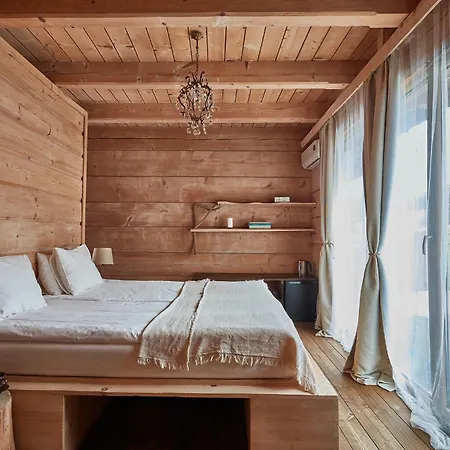 Отель No Name Hotel&spa