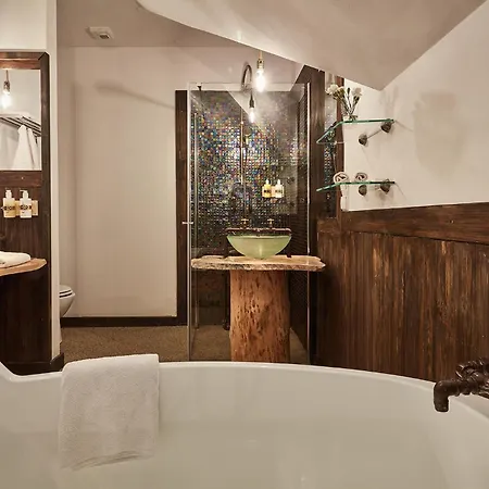 Отель No Name Hotel&spa Лапше-Нижне