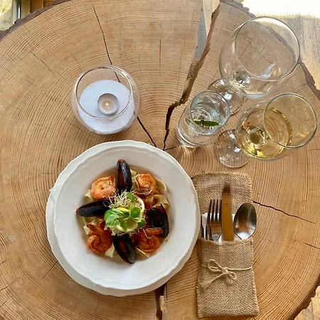 Отель No Name Hotel&spa