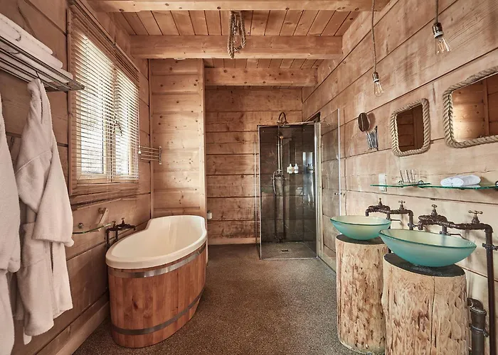 No Name Hotel&spa فندق Łapsze Niżne